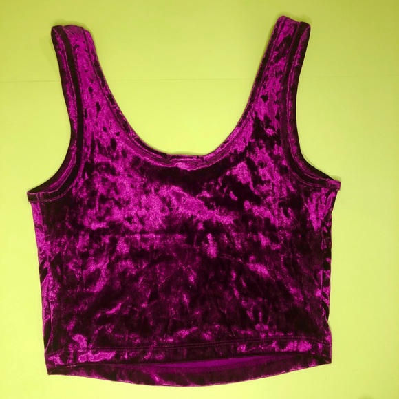 Wanted Velvet Cropped Tank Top - Picture 6 of 6